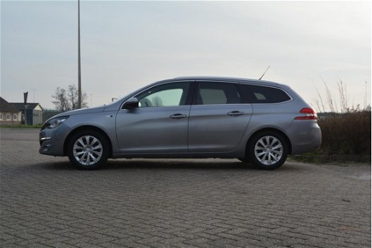 Peugeot 308 SW - STYLE 1.2 PURETECH 130PK NAVIGATIE | CLIMATE CONTROLE | PANORAMADAK | LM VELGEN - 1