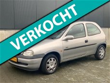 Opel Corsa - 1.4i CDX Nieuwe apk