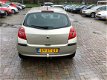 Renault Clio - 1.5 dCi Business Line AIRCO nieuwe apk tot 04-01-2021 - 1 - Thumbnail