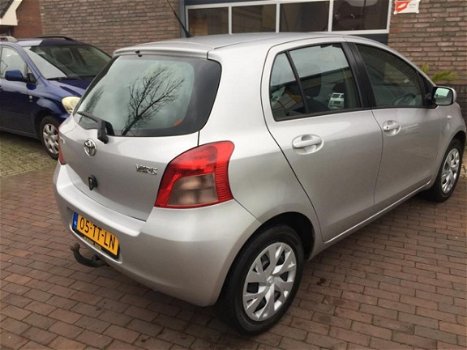 Toyota Yaris - 1.3 VVTi Luna 5 Drs / Climate / 2e Eig - 1