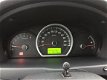 Kia Sportage - 2.0 CVVT X-tra Navigatie / 1e Eig. / Dealer Auto - 1 - Thumbnail