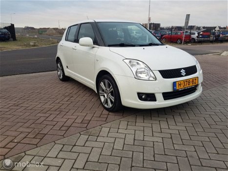 Suzuki Swift - 1.3 Base - 1