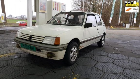 Peugeot 205 - 1.1 XE Apk 2-4-2021 wildstare - 1