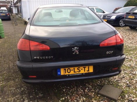 Peugeot 607 - 3.0-24V V6 Executive - 1