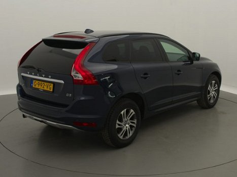 Volvo XC60 - D3 136PK Start/Stop Momentum | Navigatie | Trekhaak | - 1