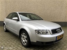 Audi A4 - 2.0 Pro Line Automaat Airco Pdc Nl Auto Bj 2004