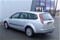 Ford Focus Wagon - 2.0 TDCI Futura | Airco / MF-Stuur / Parrot Carkit - 1 - Thumbnail