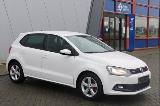 Volkswagen Polo - 1.4 TSI GTI | Cruise / PDC / MF-Stuur / Nette Auto - 1