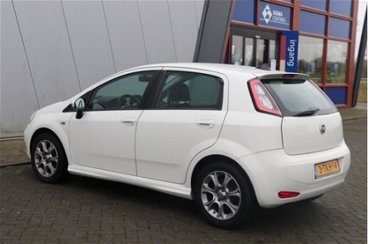 Fiat Punto Evo - 0.9 TwinAir Street | Navi / MF-Stuur / Airco - 1