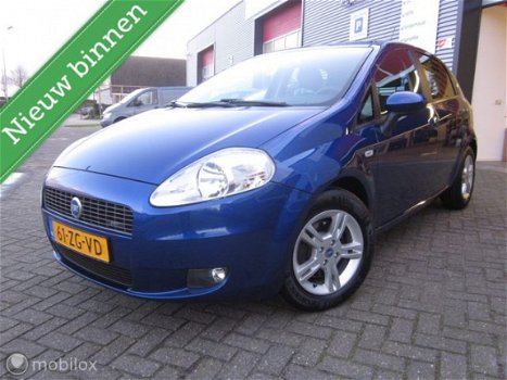 Fiat Grande Punto - 1.4-16V T-JET 88kw Ed. Cool 5drs Airco Lm NAP - 1