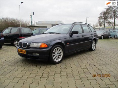 BMW 3-serie Touring - 318i Executive - 1