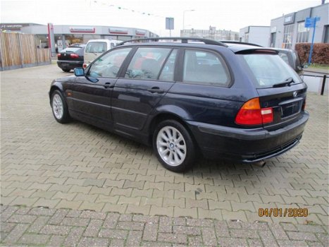 BMW 3-serie Touring - 318i Executive - 1