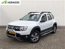 Dacia Duster - 1.2 TCe 4x2 Lauréate Airco/Bullbar/Sidebars/Trekhaak