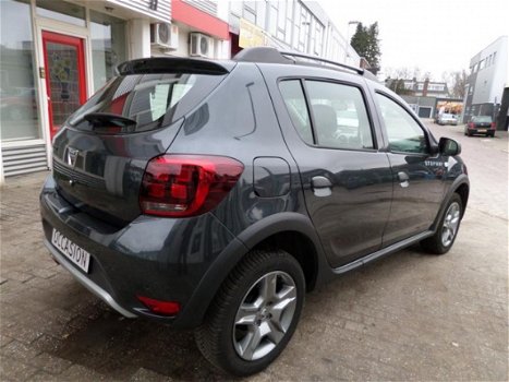 Dacia Sandero - Stepway 0.9 Tce 90Laureate - 1