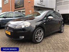 Fiat Grande Punto - 1.4-16V T-JET Carbon edition 120PK/NL Auto