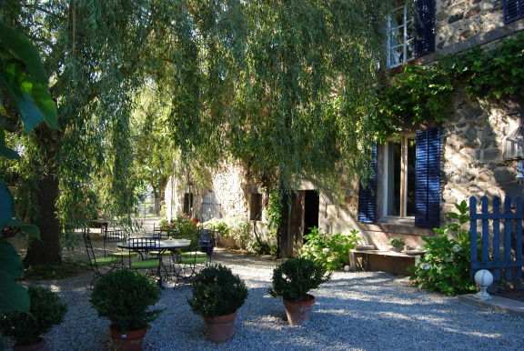 Huur een boerderij met je familie/vrienden in de Auvergne, Frankrijk vanaf 8 personen. - nr. 1