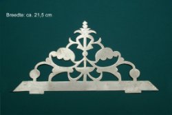 HANDGEZAAGD belhek breed ca. 21,5 cm. (Art.Nr. C01-111)