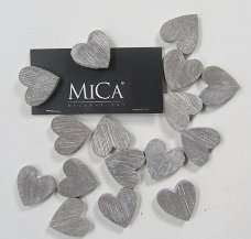 MICA - HOUTEN HARTJES - VAN 2,25 - NU 16 STUKS 1 EURO