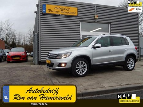 Volkswagen Tiguan - 1.4 TSI Sport&Style *PANODAK*LEDER*NAVI*TREKHAAK - 1