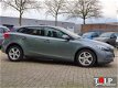 Volvo V40 - D2 Business - 1 - Thumbnail