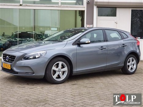 Volvo V40 - D2 Business - 1