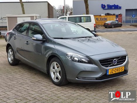 Volvo V40 - D2 Business - 1