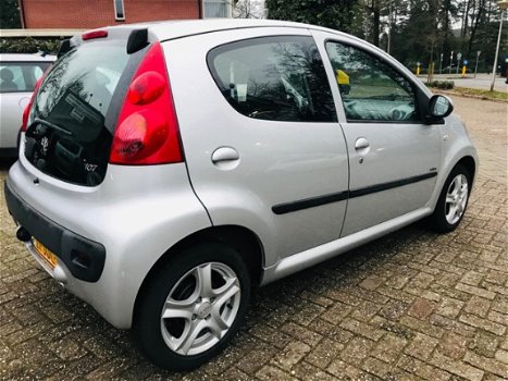 Peugeot 107 - 1.0-12V Sublime *5 DRS*STUURBEKR*AIRCO.*ELLEK.PAKKET.*BOEKJES*NAP*LM.VELG - 1