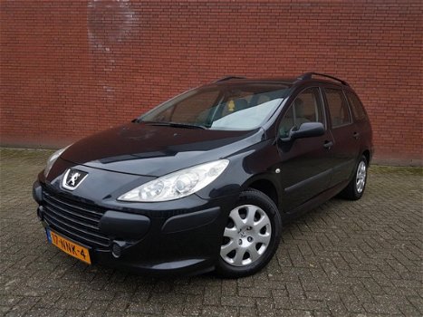 Peugeot 307 Break - 1.4-16V XR /Nieuw model Goed onderhouden - 1