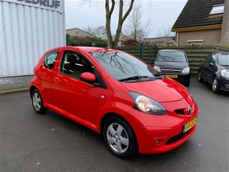 Toyota Aygo - 1.0-12V Sport / Airco / Sportvelgen / APK / NAP - 1