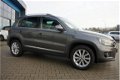 Volkswagen Tiguan - 1.4 TSI Sport&Style Navigatie , Trekhaak(wegklapbaar) Clima - 1 - Thumbnail