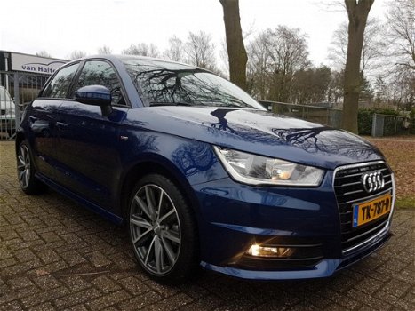 Audi A1 Sportback - 1.0 TFSI Adrenalin S-LINE AIRCO NAVIGATIE 17 INCH SPORTVELGEN - 1