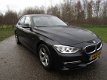 BMW 3-serie - 320i NAVI | LEDER | DEALERONDERH. | 1e EIGENAAR - 1 - Thumbnail