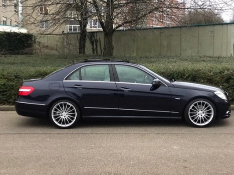 Mercedes-Benz E-klasse - 250 CDI Avantgarde PANO-LEDER-XENON-HARMAN/KARDON - 1