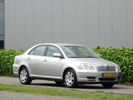 Toyota Avensis - 1.8 VVTi Linea Terra _@ NL-Auto Dealer-Oh - 1