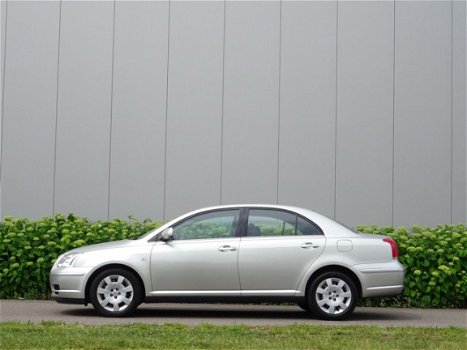 Toyota Avensis - 1.8 VVTi Linea Terra _@ NL-Auto Dealer-Oh - 1