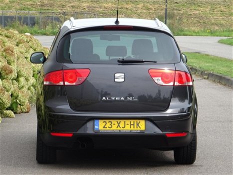 Seat Altea XL - 1.6 Highline Sport _@ Clima NL-Auto - 1