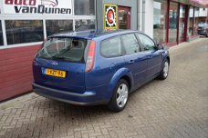 Ford Focus Wagon - 1.6-16V Ambiente O.a.: Airco, Centr. lock, nette staat