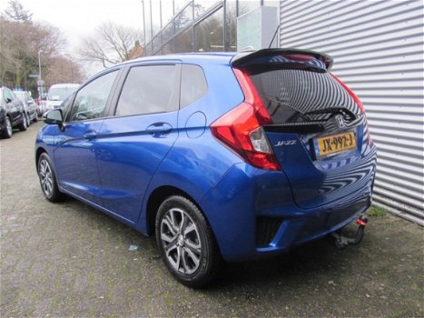 Honda Jazz - 1.3 i-VTEC 102pk COMFORT / NAVIGATIE / TREKHAAK - 1