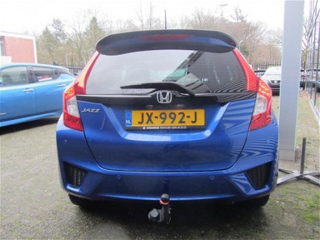 Honda Jazz - 1.3 i-VTEC 102pk COMFORT / NAVIGATIE / TREKHAAK - 1