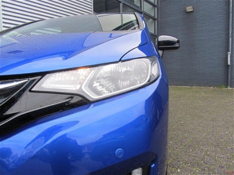 Honda Jazz - 1.3 i-VTEC 102pk COMFORT / NAVIGATIE / TREKHAAK - 1