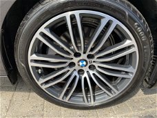 BMW 5-serie - 520d xDrive M-sport 520 comfortstoelen|nappa-leer|navi-prof