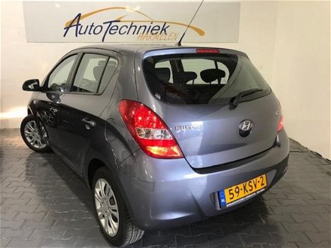 Hyundai i20 - 1.2i DynamicVersion 5Drs Airco. *NL-Auto*Rijklaar - 1