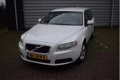 Volvo V70 - 2.4D 2009/NAVI/LEDER/DEALERONDERHOUDEN - 1 - Thumbnail