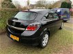 Opel Astra GTC - 1.6 Executive HALF LEDER AIRCO NAVI 1E EIGENAAR - 1 - Thumbnail