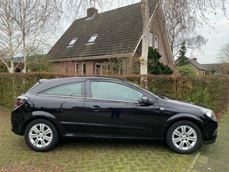 Opel Astra GTC - 1.6 Executive HALF LEDER AIRCO NAVI 1E EIGENAAR - 1