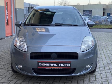 Fiat Grande Punto - 1.4-16V Ed. Lusso, Airco, Nieuwe APK - 1