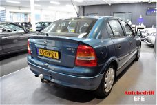 Opel Astra - 1.6i-16V Pearl