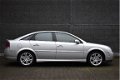 Opel Vectra GTS - 2.2-16V DTI 125PK | Leder | Clima | Trekhaak - 1 - Thumbnail