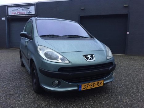 Peugeot 1007 - 1.6-16V Gentry Aut. Airco Elek. Pakket APK NAP - 1