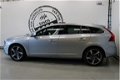 Volvo V60 - 2.4 D6 Twin Engine R-Design XENON LEDER STANDKACHEL SCHUIFDAK NAVIGATIE Getoonde prijs i - 1 - Thumbnail